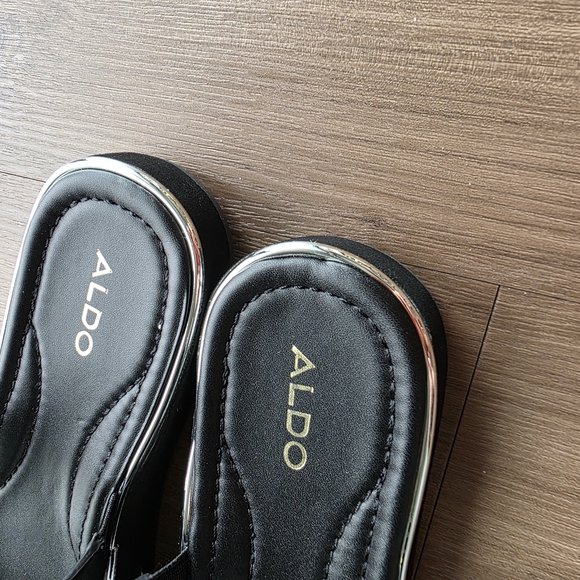 NWOT Aldo Womens Black Sandals with Double Strap Design Size 8 - Picture 8 of 8